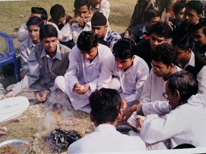Mantu Shardhaanjali, November 1998